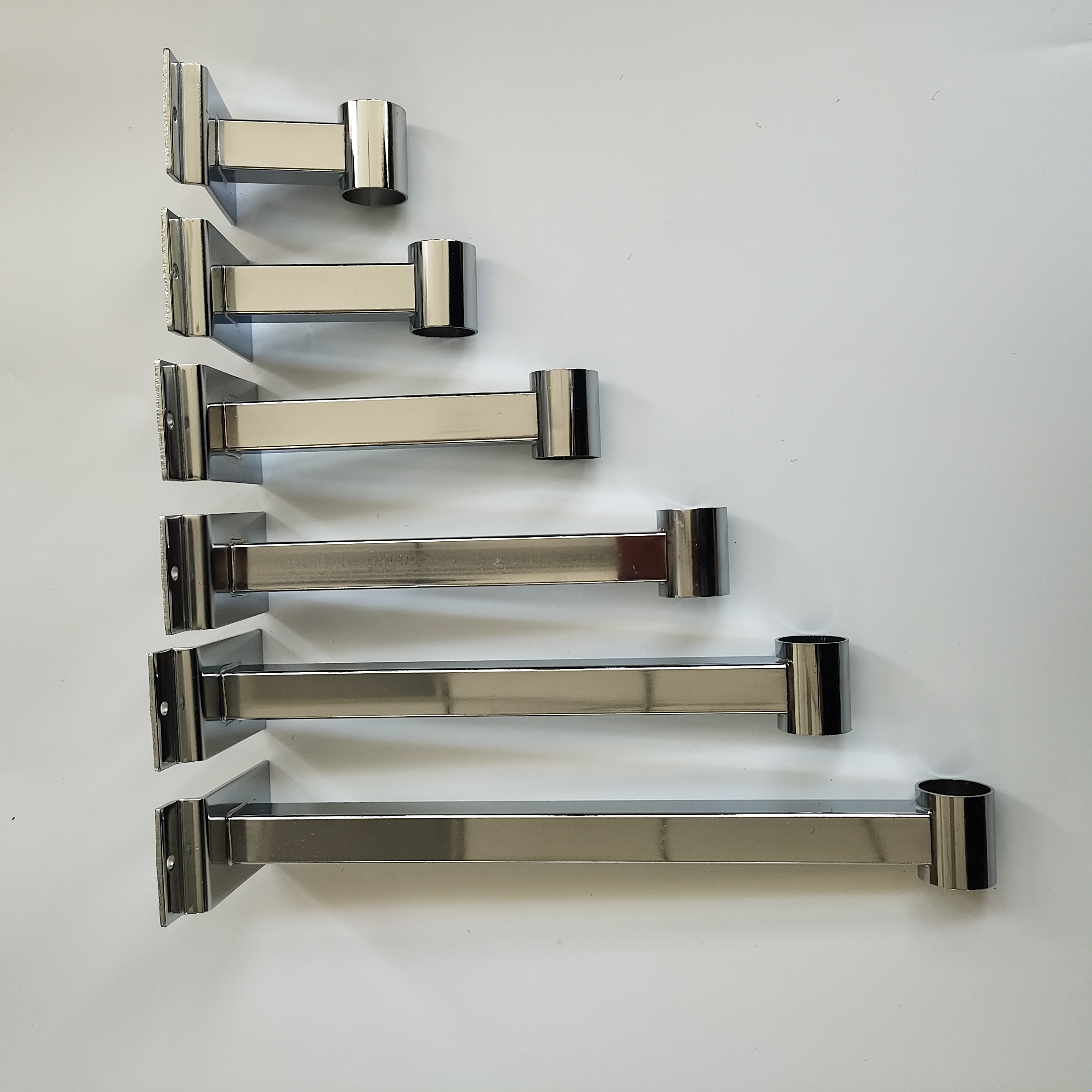slatwall brackets